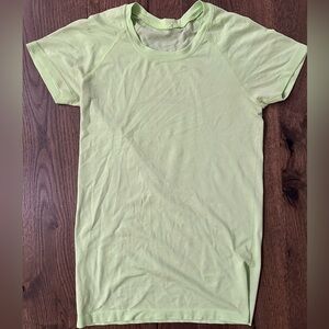 lululemon light green size 4 swiftly